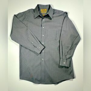 Men’s Roundtree & Yorke Gold Label Dress Shirt Size Large​​​